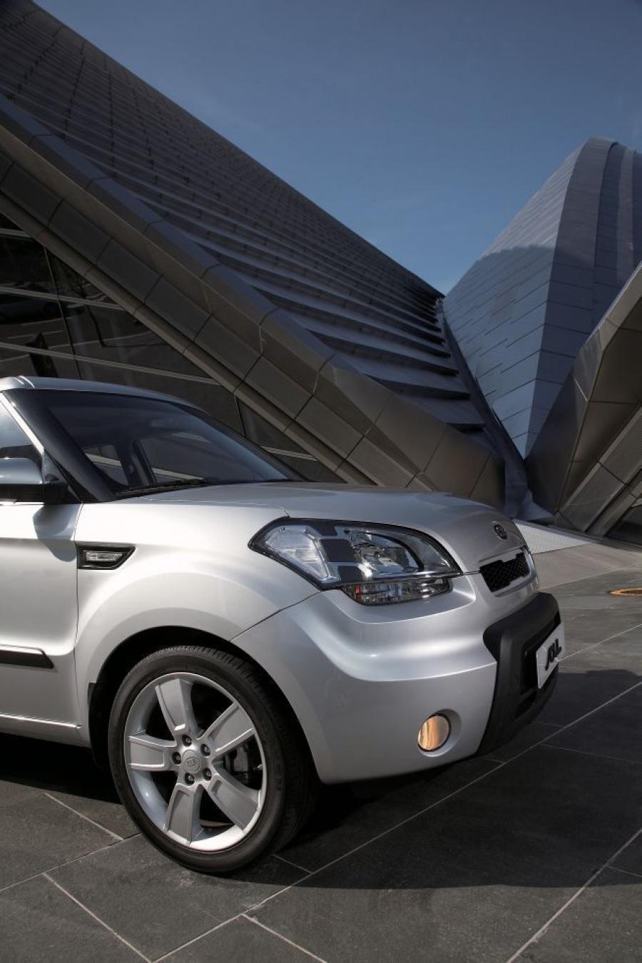  Kia Soul 2008 года  (фото 93 из 141)